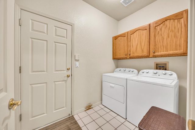 112 Douglas Dr, Lincoln, CA 95648