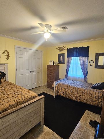 101 S Jones Street, Nashville, AR 71852