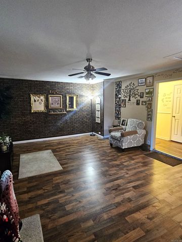 101 S Jones Street, Nashville, AR 71852