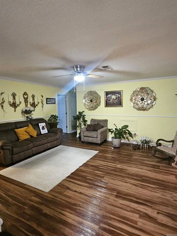 101 S Jones Street, Nashville, AR 71852