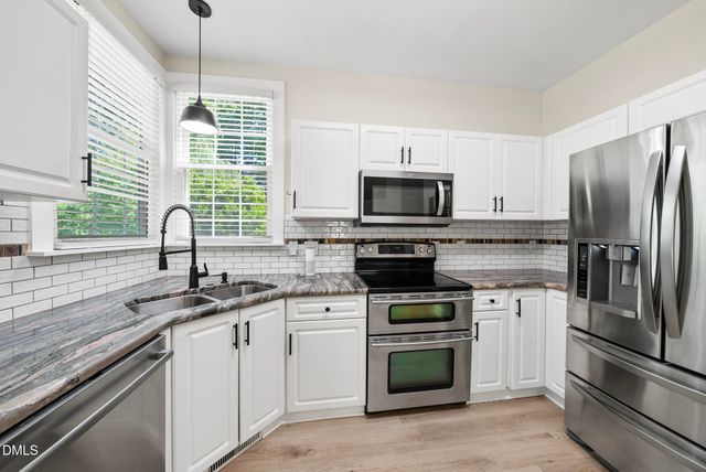 114 Old Bridge Lane, Cary, NC 27518