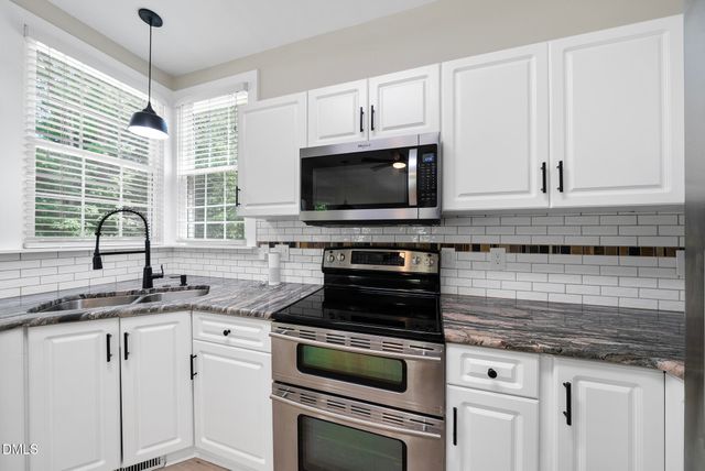 114 Old Bridge Lane, Cary, NC 27518