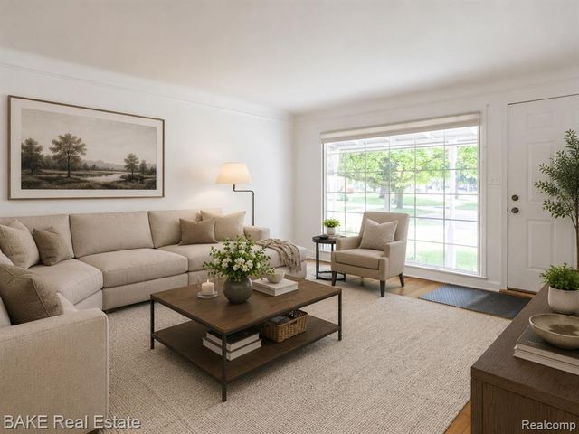 800 Parkview Drive, Plymouth, MI 48170