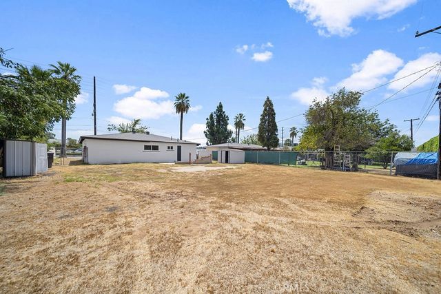9721 Indiana, Riverside, CA 92503