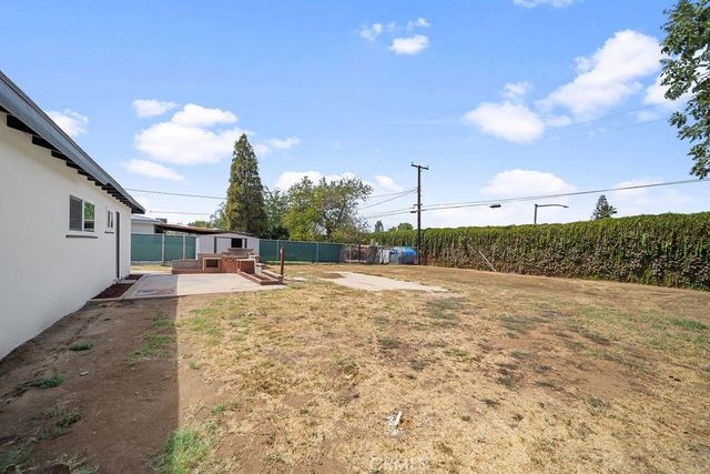9721 Indiana, Riverside, CA 92503