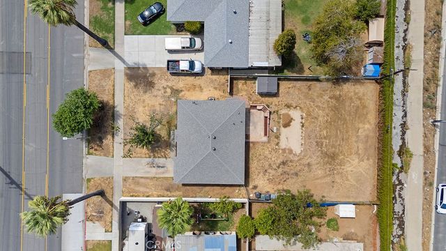 9721 Indiana, Riverside, CA 92503