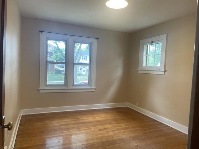 4626 N Ironwood LANE, Glendale, WI 53209