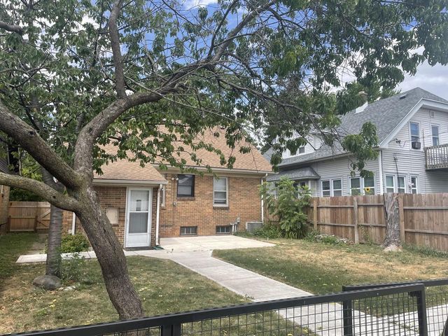 4626 N Ironwood LANE, Glendale, WI 53209