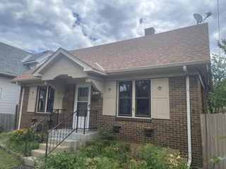 4626 N Ironwood LANE, Glendale, WI 53209