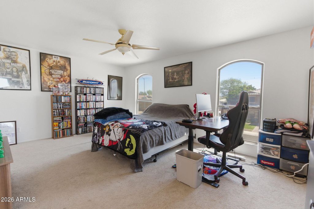 Image 24 of property listing at 10222 W JESSIE Lane, Peoria, AZ 85383