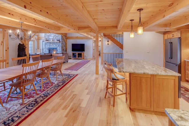 365 Tunnel Stream Road, Benton, NH 03785