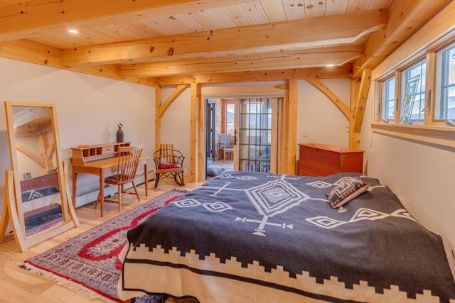 365 Tunnel Stream Road, Benton, NH 03785