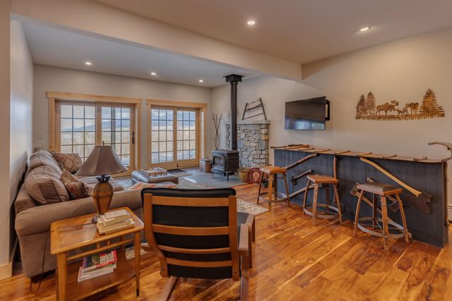 365 Tunnel Stream Road, Benton, NH 03785