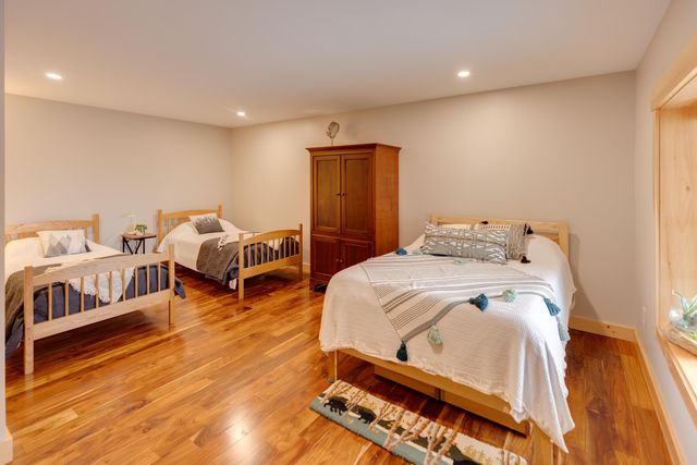 365 Tunnel Stream Road, Benton, NH 03785