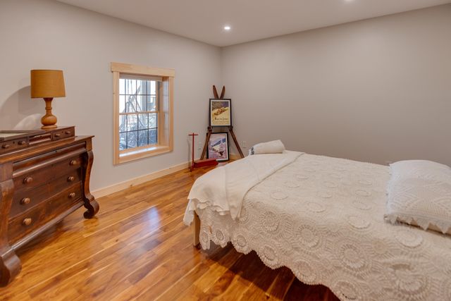 365 Tunnel Stream Road, Benton, NH 03785