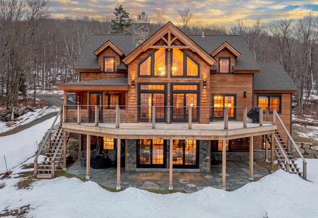 365 Tunnel Stream Road, Benton, NH 03785