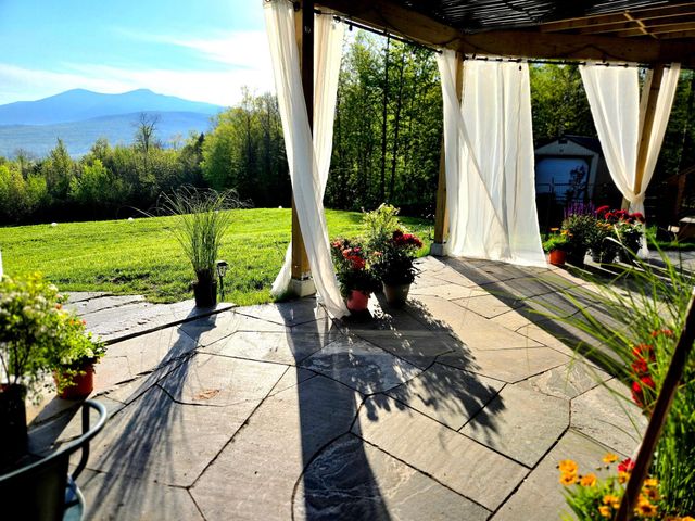 365 Tunnel Stream Road, Benton, NH 03785