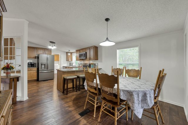 138 Cedar Court, Magnolia, TX 77355