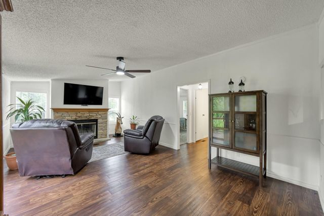 138 Cedar Court, Magnolia, TX 77355