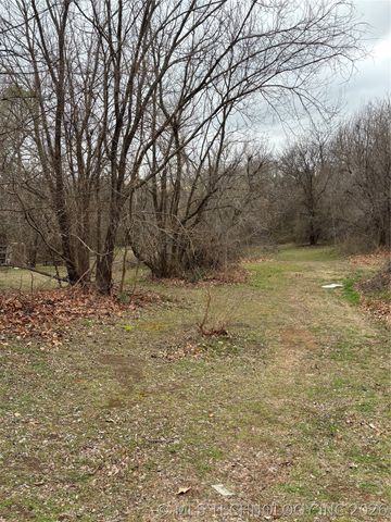 1114 N Cleveland Avenue, Sand Springs, OK 74063