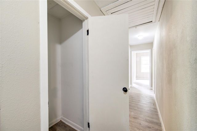 808 State Highway Loop 393, Goodrich, TX 77335