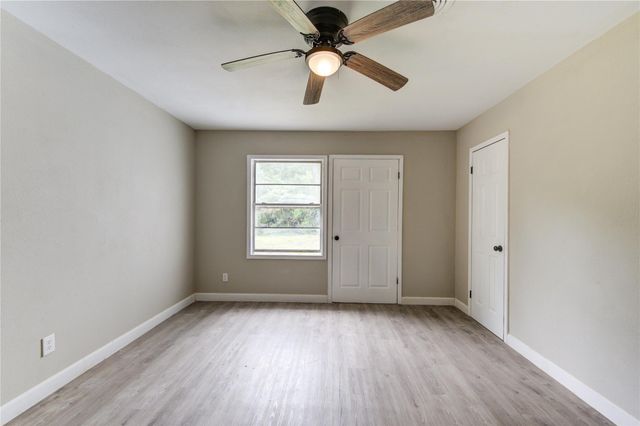 808 State Highway Loop 393, Goodrich, TX 77335