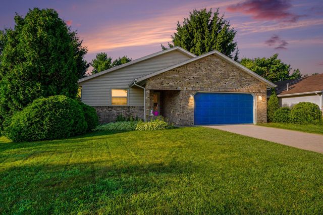 212 E Dunn Road, New Carlisle, IN 46552