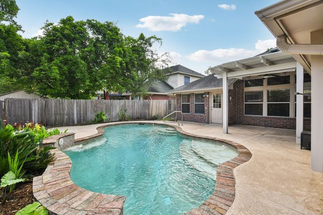 6315 New Oak Court, Humble, TX 77346