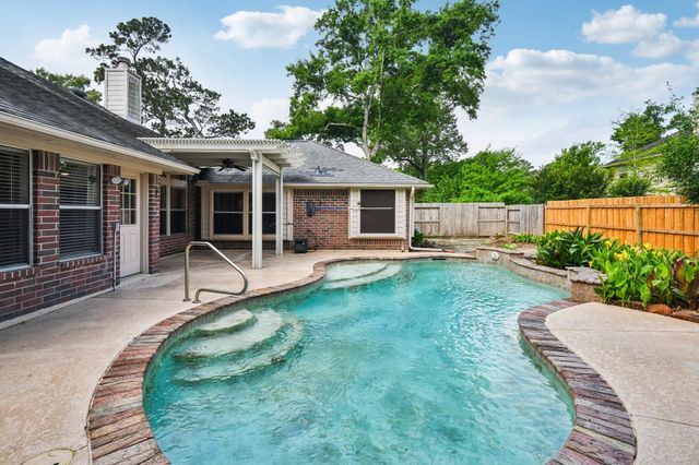 6315 New Oak Court, Humble, TX 77346