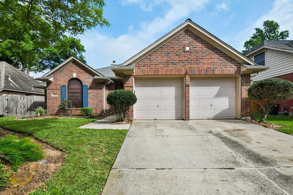 6315 New Oak Court, Humble, TX 77346