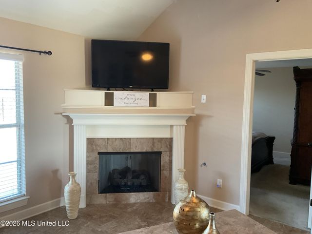 4749` SW Cantata Drive, Walls, MS 38680