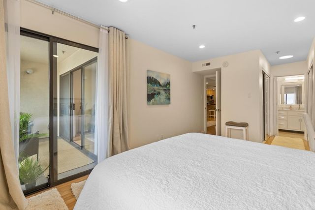 1 Laurel Street 102, San Carlos, CA 94070