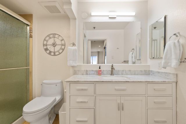 1 Laurel Street 102, San Carlos, CA 94070