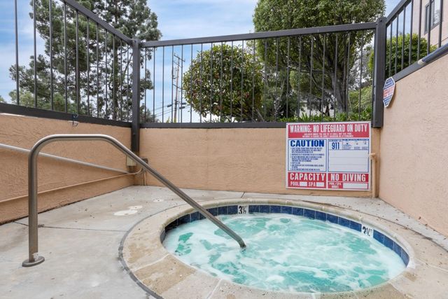 1 Laurel Street 102, San Carlos, CA 94070