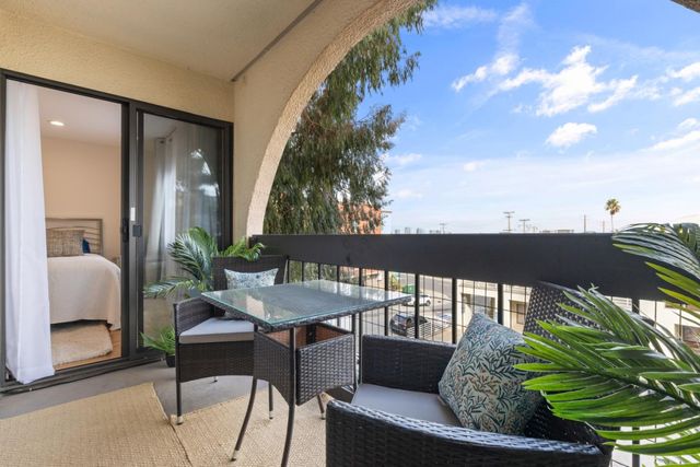 1 Laurel Street 102, San Carlos, CA 94070