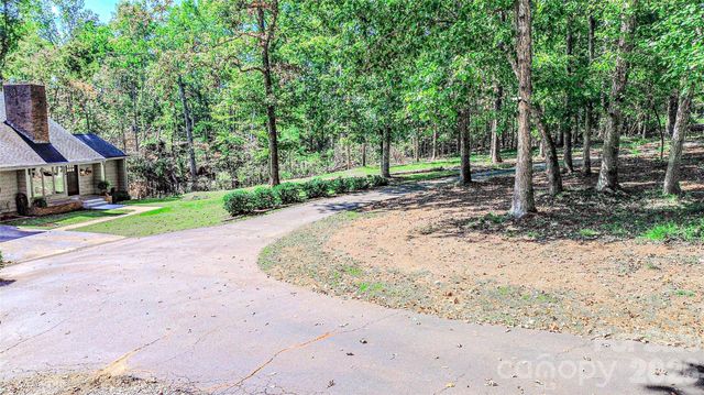 142 Padgett-Burns Road, Forest City, NC 28043