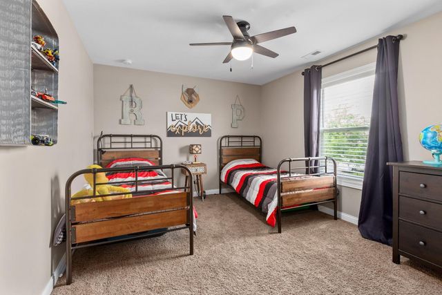 1500 Gates Drive, Schererville, IN 46375