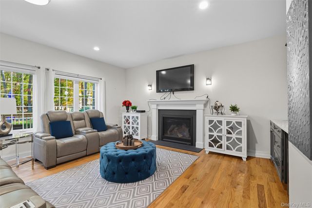 20 Winding Lane, Central Valley, NY 10917