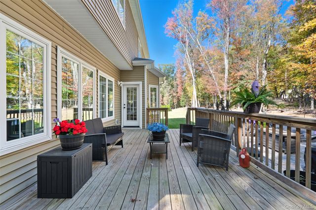 20 Winding Lane, Central Valley, NY 10917