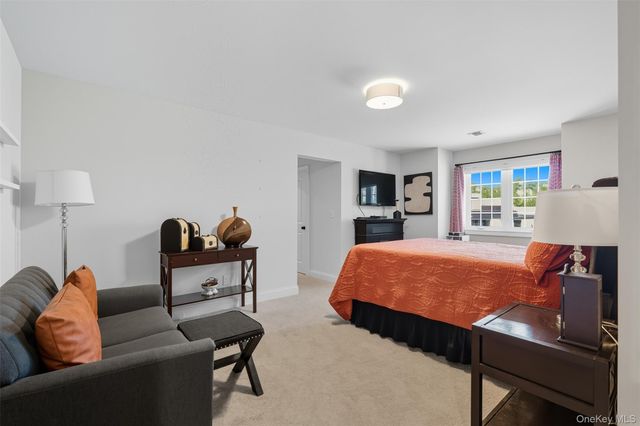 20 Winding Lane, Central Valley, NY 10917