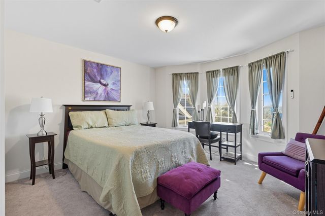 20 Winding Lane, Central Valley, NY 10917