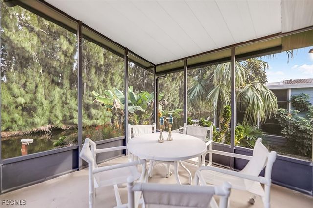 7076 Drum DR, St James City, FL 33956