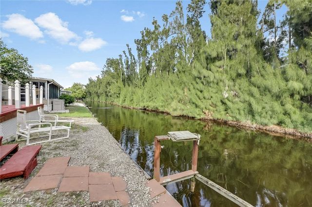 7076 Drum DR, St James City, FL 33956