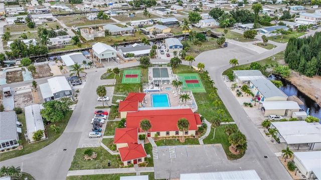 7076 Drum DR, St James City, FL 33956