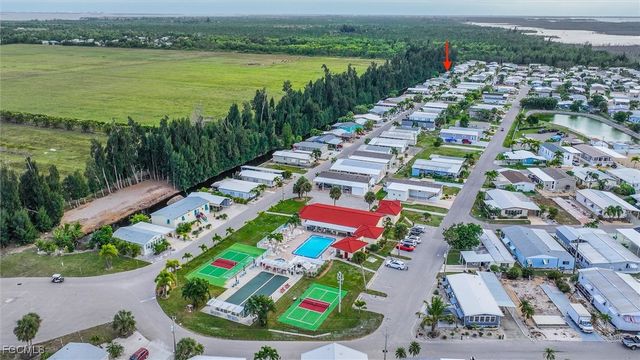 7076 Drum DR, St James City, FL 33956