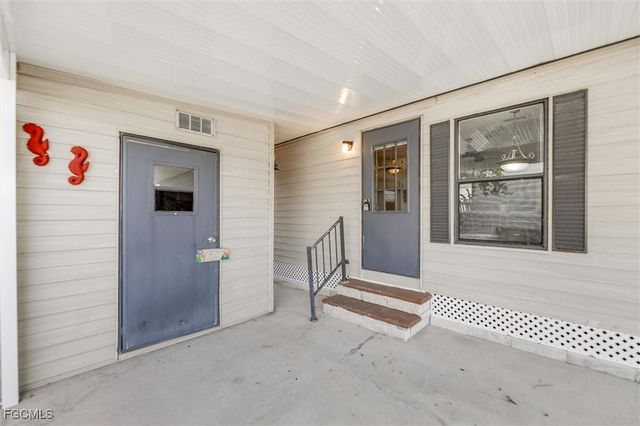 7076 Drum DR, St James City, FL 33956