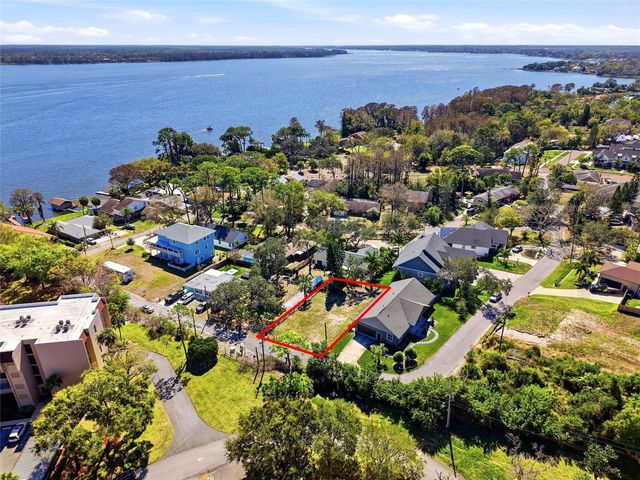 1604 BUTLER COURT, Tarpon Springs, FL 34689