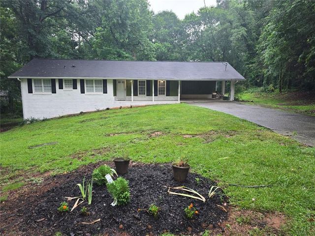 2826 Manor Court, Snellville, GA 30078