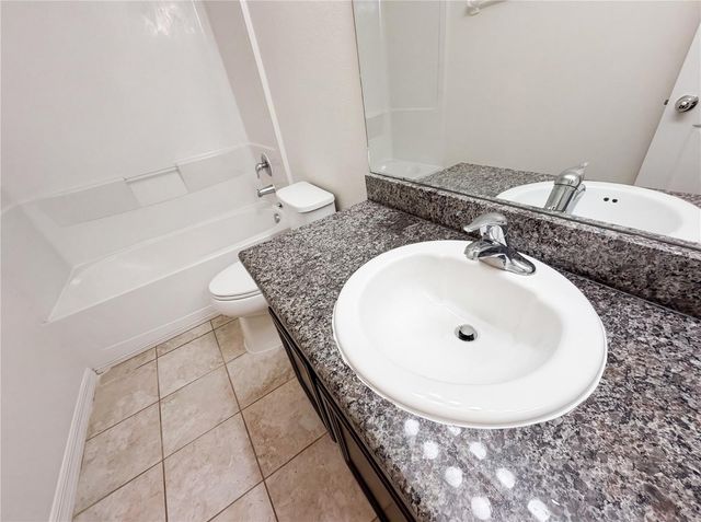 7011 TOWNE LAKE ROAD, Riverview, FL 33578