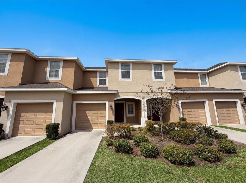 7011 TOWNE LAKE ROAD, Riverview, FL 33578